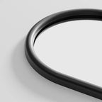 Miroir encadré en bois massif noir, style échelle, avec arc, 21 po l. x 64 po H
